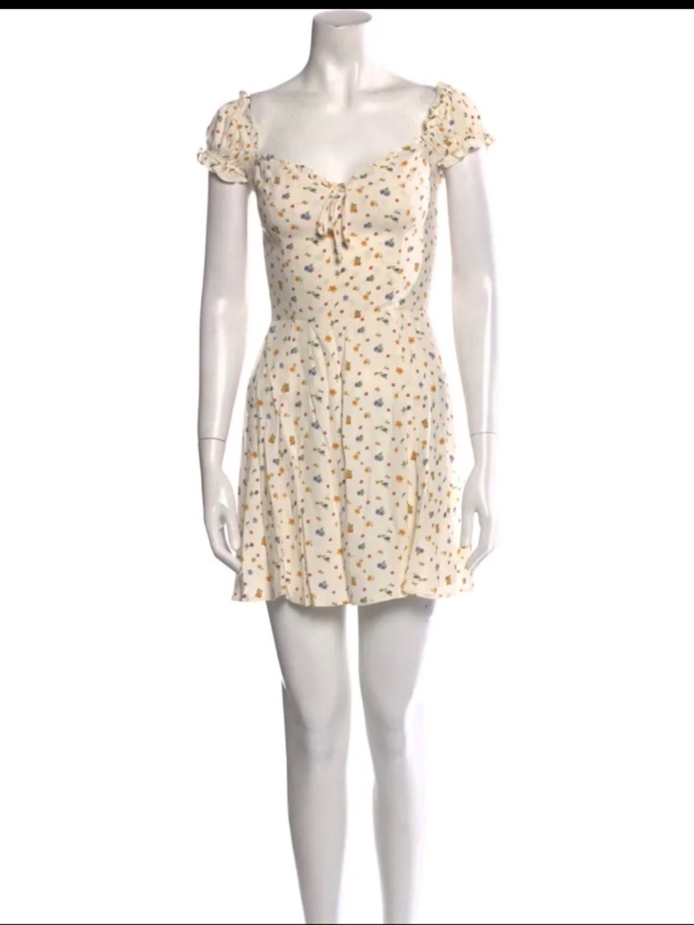 Like New Reformation Pacey Dress Size 2- 100% viscose
